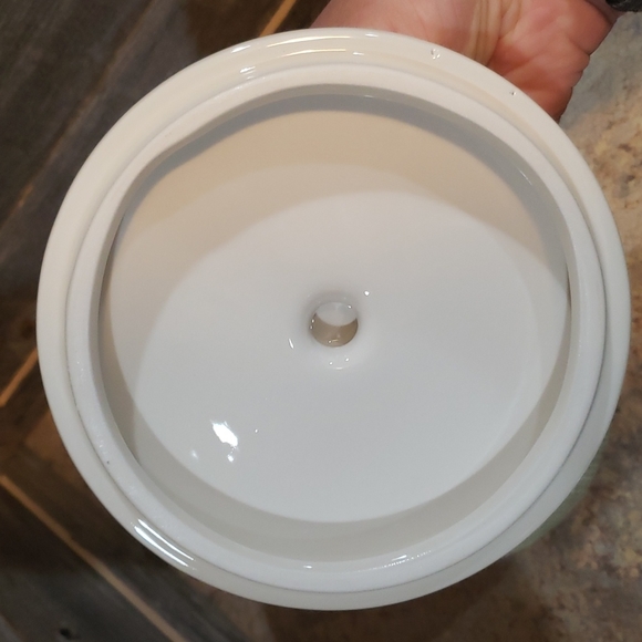 Decorative primitive pottery ceramic container with lid - Picture 4 of 6